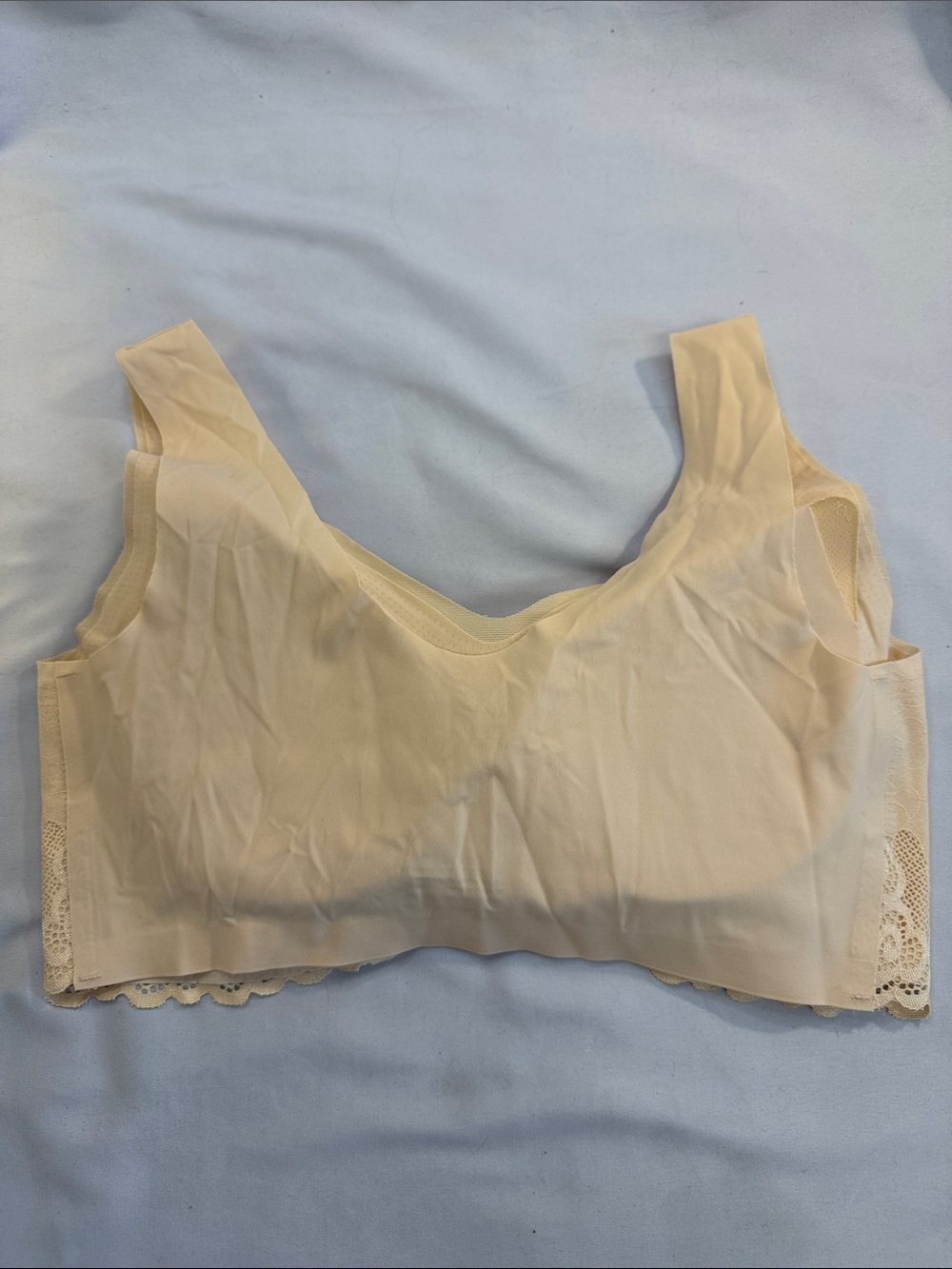 NWOT Seamless Lace Wireless Bra - beige - Picture 2 of 5